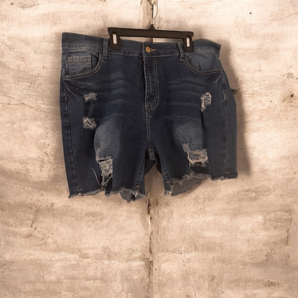 Distressed Denim Shorts - Picture 7 of 10